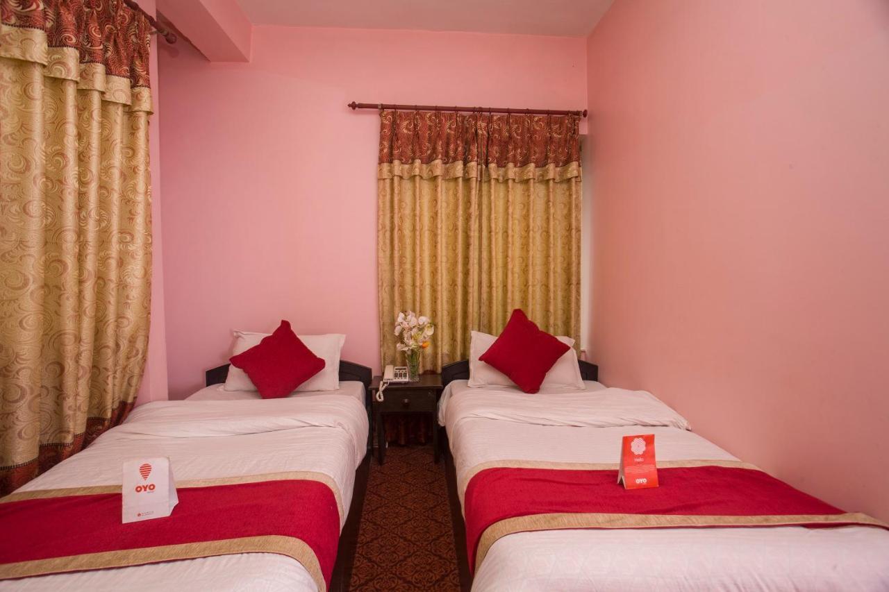 Oyo 161 Ram Janaki Hotel Kathmandu Exterior photo