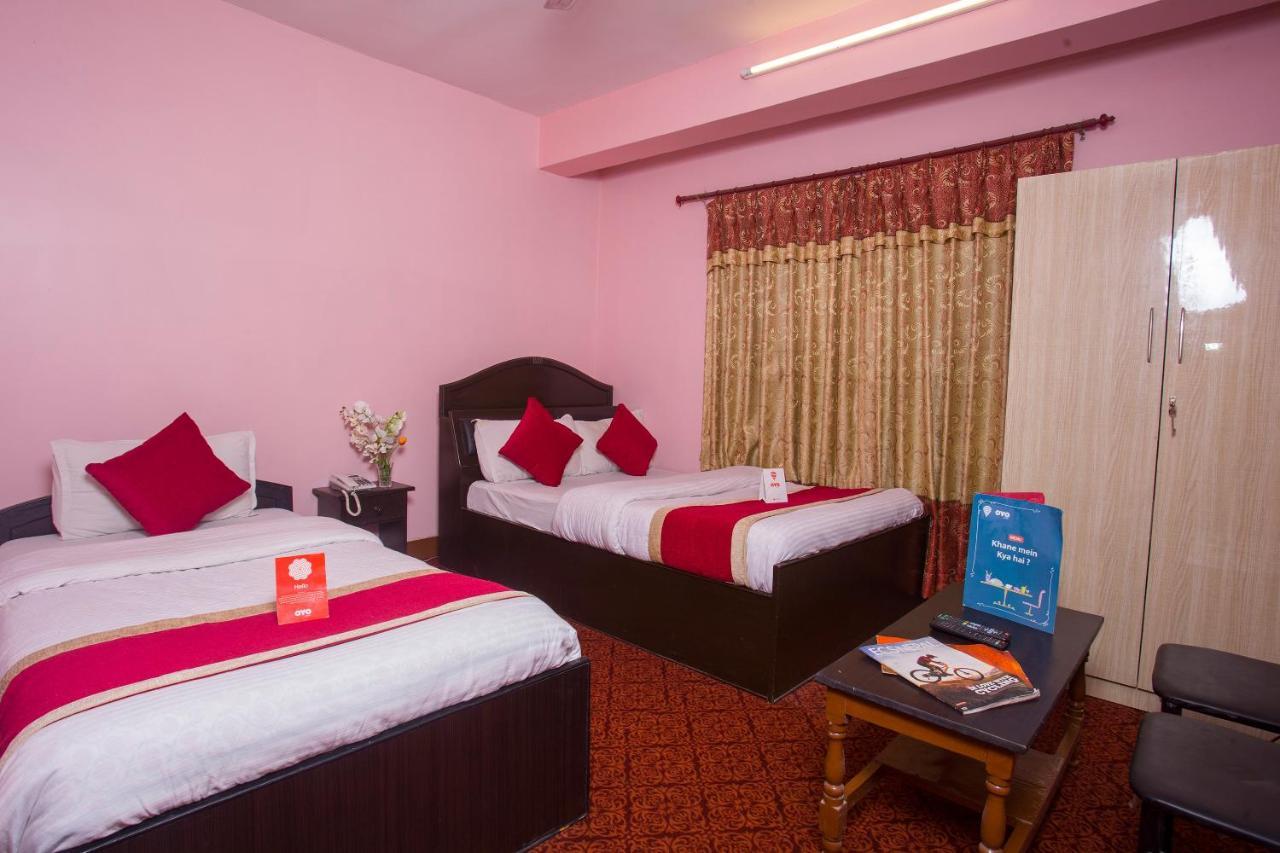 Oyo 161 Ram Janaki Hotel Kathmandu Exterior photo